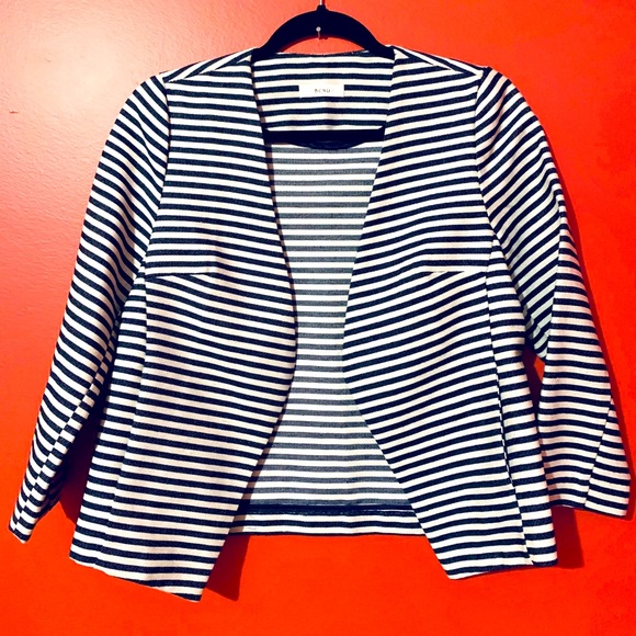 Blazer - Picture 1 of 8